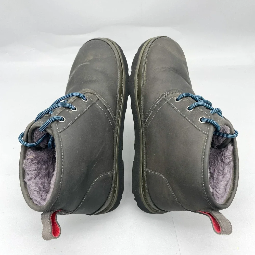 UGG Mens 8 Neumel Chukka Boots Waterproof Grey Leather Shearling Rugged Casual